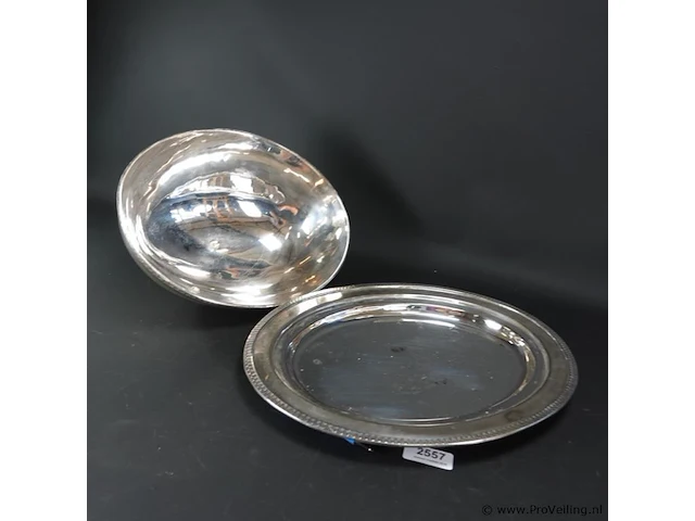 Oude/antieke grote verzilverde cloche met schaap in top - afbeelding 4 van  4