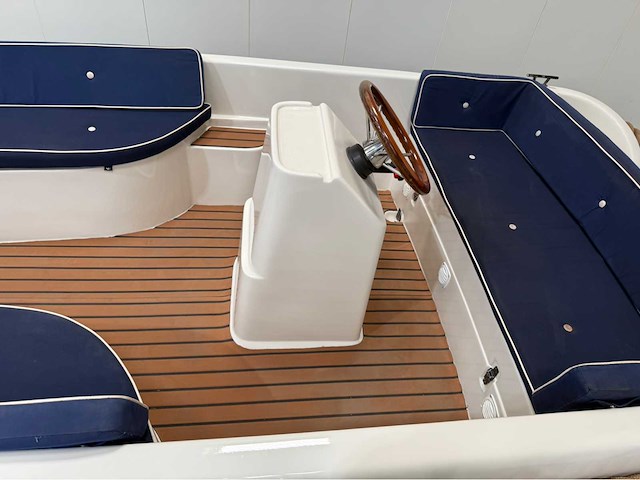 Oudhuizer 460 - yamaha 15pk four stroke - inclusief trailer - sloep - 2011 - afbeelding 9 van  36