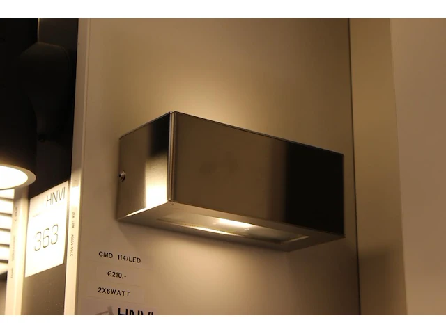 Outdoor led wandlamp cmd 18 x 7,5 cm. - afbeelding 1 van  2