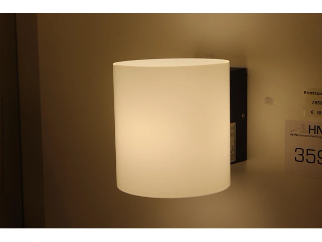 Outdoor led wandlamp konstsmide met doorsnede 13 en met hoogte 14 cm. - afbeelding 1 van  2