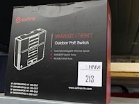 Outdoor poe switch safire - afbeelding 1 van  2