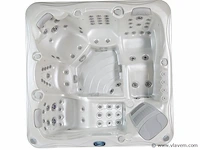 Outdoor spa 5-persoons 210x210x90 cm - wit bad met zwarte zijkant - incl. bluetooth - afbeelding 1 van  14