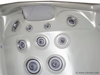 Outdoor spa 5-persoons 220x220 cm - grijs bad / grijze zijkant - incl. bluetooth & wifi - afbeelding 33 van  59