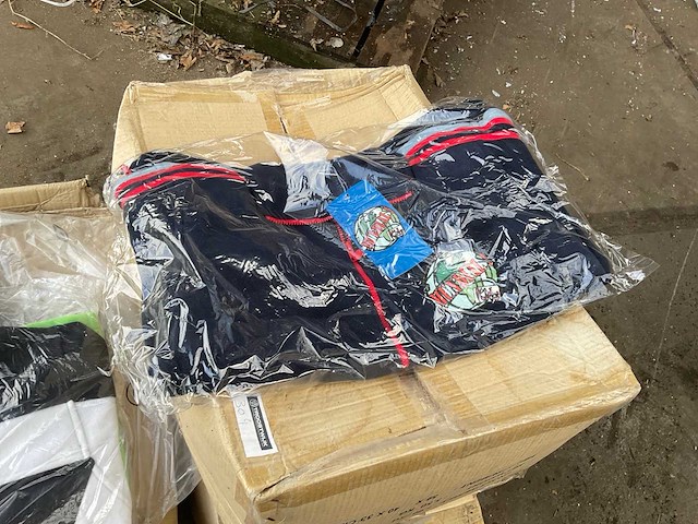 Outdoor vesten (fleecetrui) - afbeelding 5 van  7