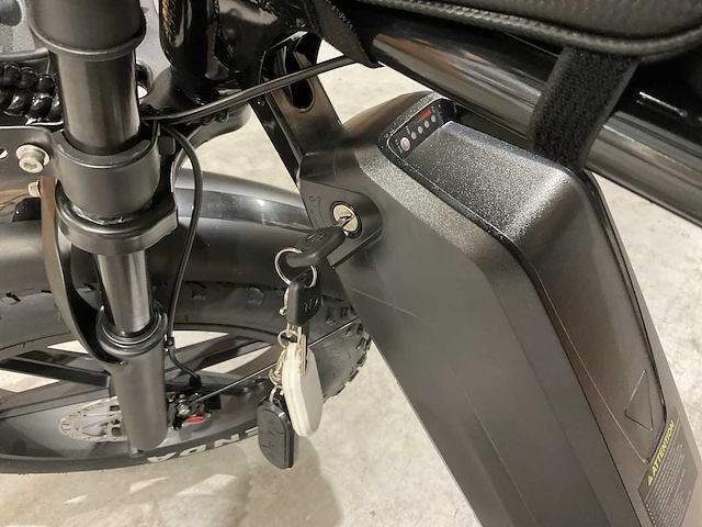 Ouxi fatbike v8 enkele accu elektrische fiets - afbeelding 16 van  29
