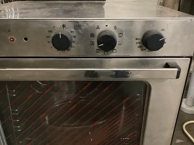 Oven - afbeelding 1 van  6