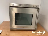 Oven