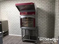 Oven