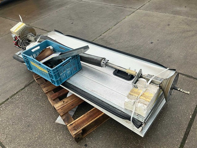 Overheaddeur (2,05x2,80 mtr) - afbeelding 7 van  12