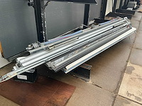 Overheaddeur (3,04x2,80 mtr) - afbeelding 1 van  10