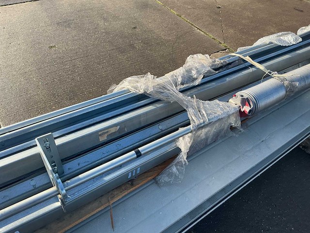 Overheaddeur (3,05x2,95 mtr) - afbeelding 2 van  14