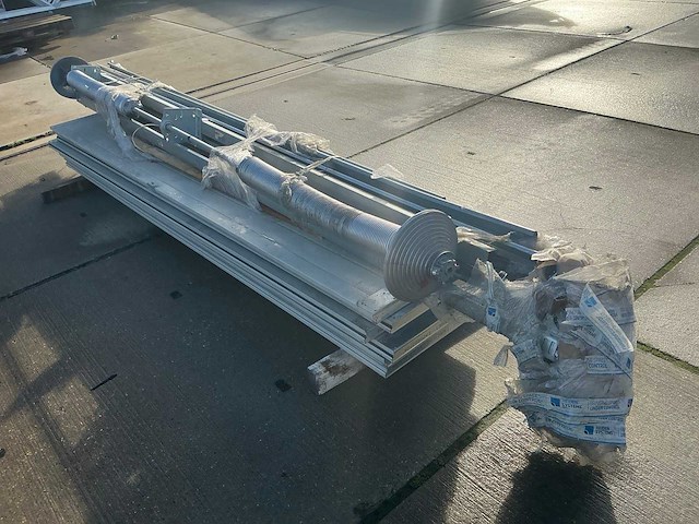 Overheaddeur (3,05x2,95 mtr) - afbeelding 7 van  14