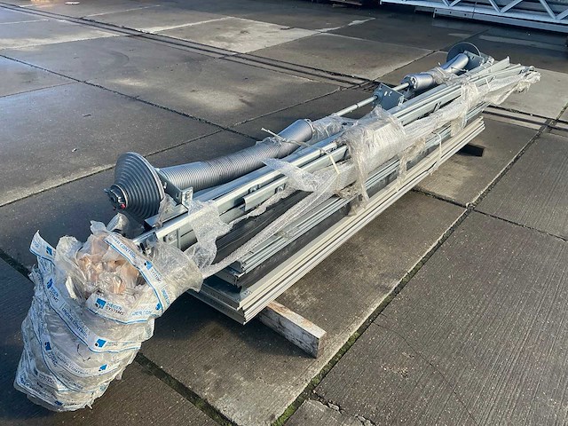 Overheaddeur (3,05x2,95 mtr) - afbeelding 9 van  14