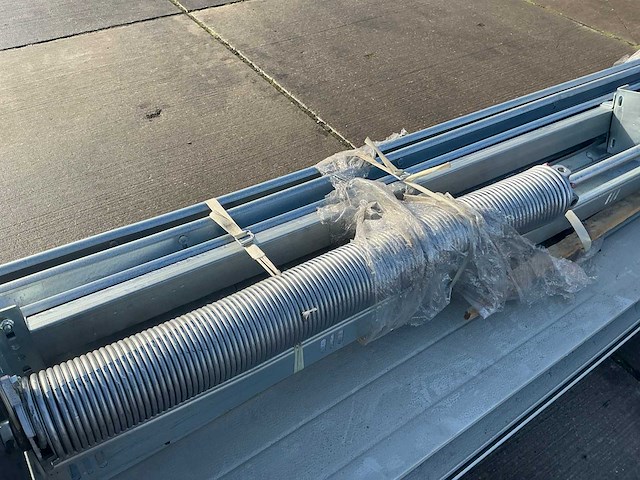 Overheaddeur (3,05x2,95 mtr) - afbeelding 14 van  14