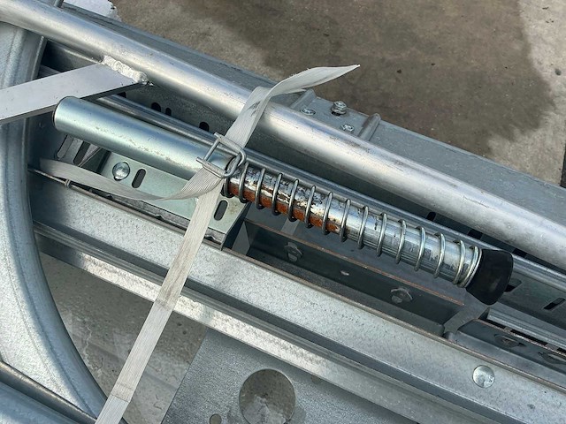 Overheaddeur (3,05x3,18 mtr) - afbeelding 2 van  12