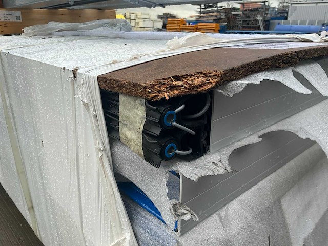 Overheaddeur (3,06x3,50 mtr) ongebruikt - afbeelding 12 van  13