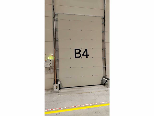 Overheaddeur 4600 x 3200 mm - afbeelding 8 van  9
