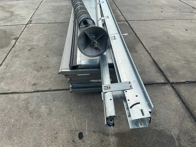 Overheaddeur (4,70x4,70 mtr) - afbeelding 6 van  12