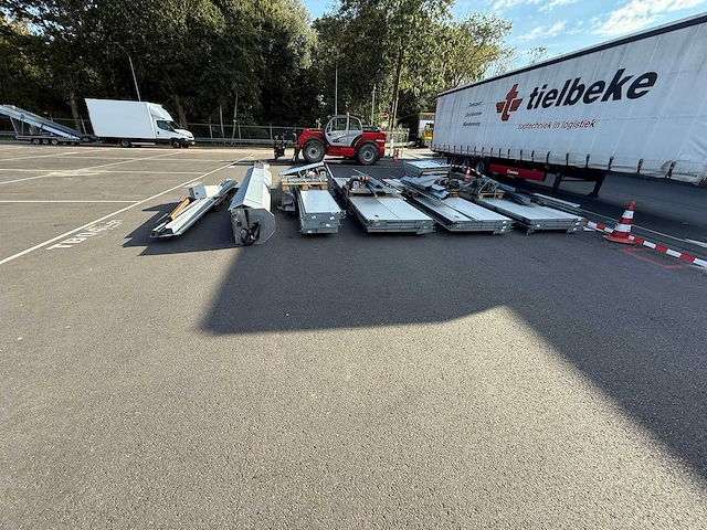 Overheaddeuren, snelsluitdeur en loopdeuren (10x) - afbeelding 6 van  18