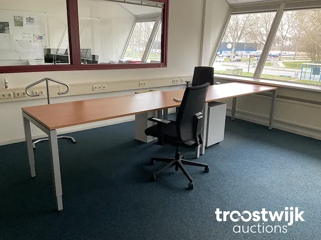 Overig kantoorinventaris - afbeelding 1 van  4