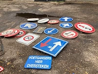 Overige aannemersmateriaal (16x) - afbeelding 1 van  5