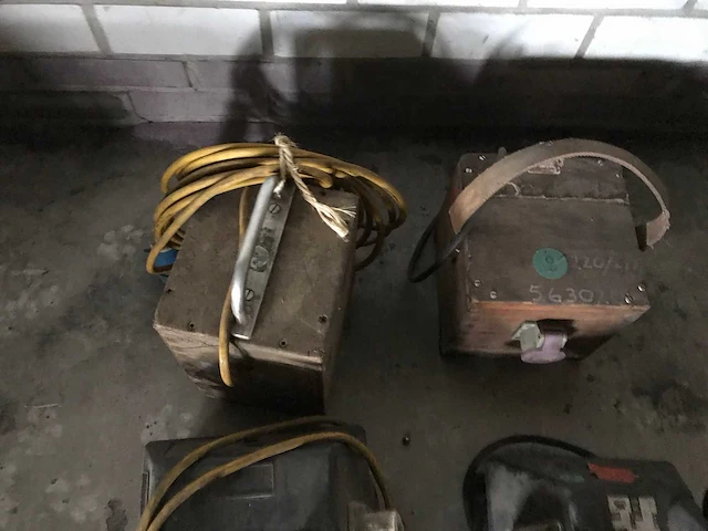 Overige aannemersmateriaal (8x) - afbeelding 4 van  7