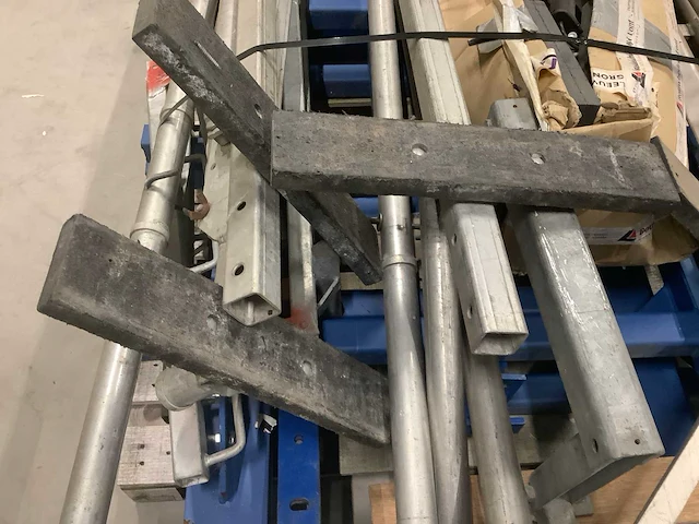 Overige aannemersmateriaal - afbeelding 3 van  6