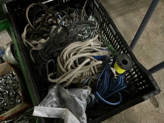 Overige aannemersmateriaal - afbeelding 2 van  5