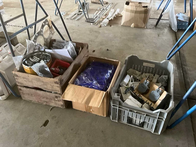 Overige aannemersmateriaal - afbeelding 1 van  8