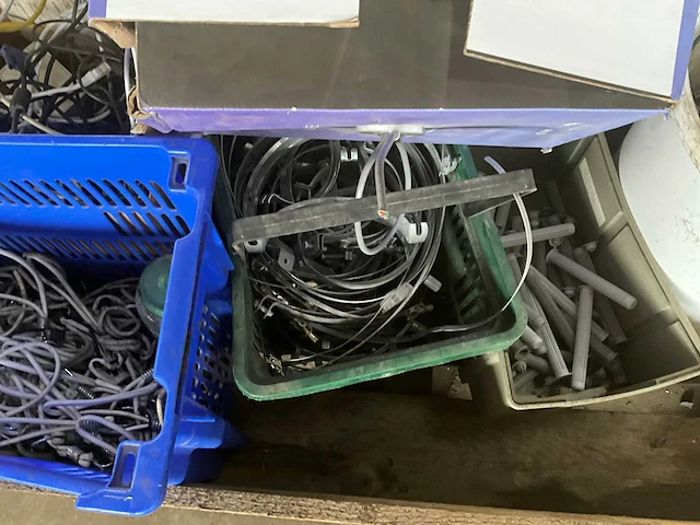 Overige aannemersmateriaal - afbeelding 4 van  8