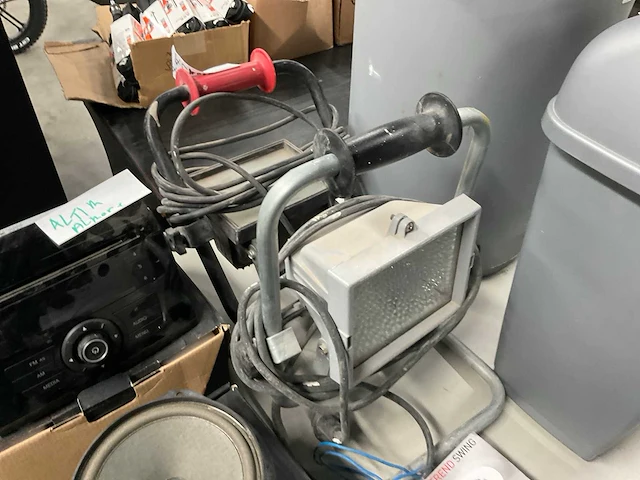 Overige aannemersmateriaal - afbeelding 15 van  15