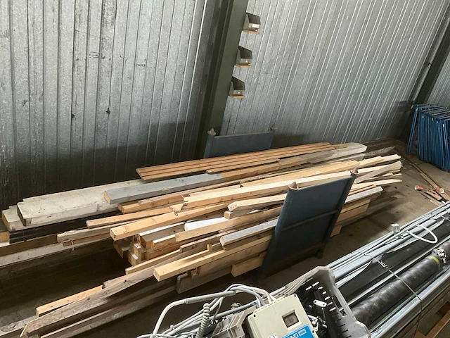 Overige hout- en plaatmateriaal - afbeelding 1 van  4