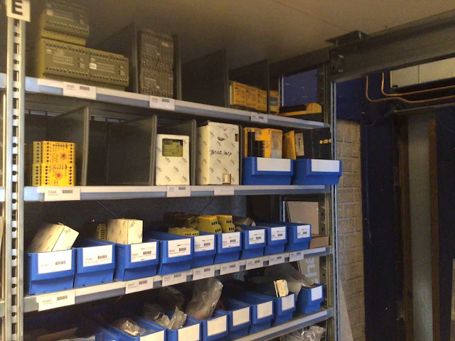 Overige magazijninventaris - afbeelding 2 van  58