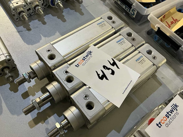 Overige pneumatische gereedschap (3x) - afbeelding 2 van  2
