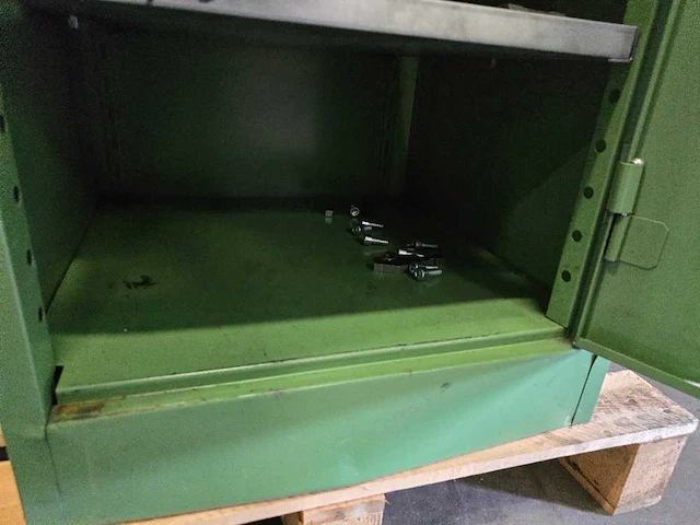 Overige werkplaatsinventaris - afbeelding 5 van  6
