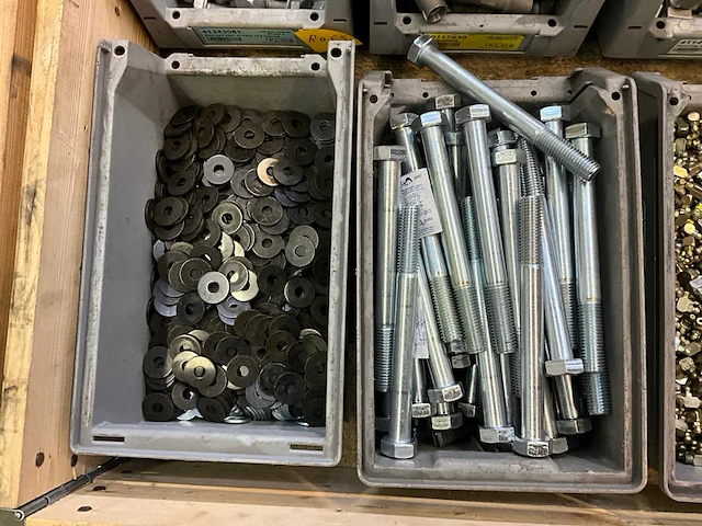 Overige werkplaatsinventaris - afbeelding 2 van  7