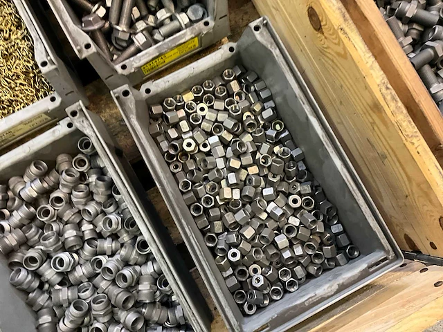 Overige werkplaatsinventaris - afbeelding 4 van  7