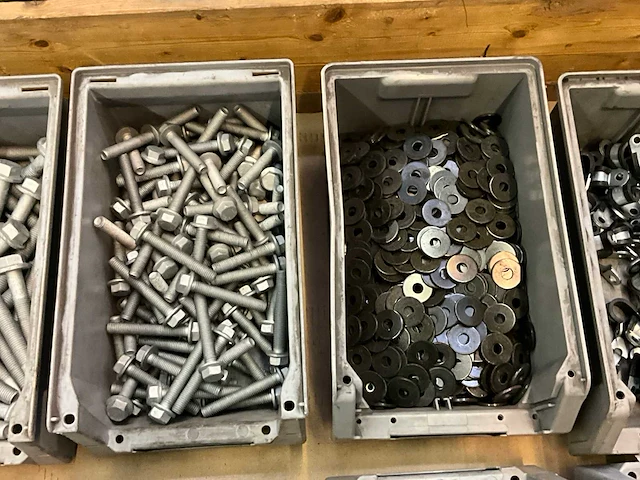 Overige werkplaatsinventaris - afbeelding 7 van  8