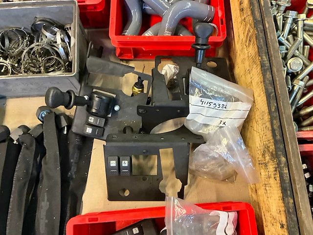Overige werkplaatsinventaris - afbeelding 3 van  7