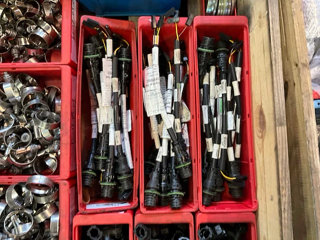 Overige werkplaatsinventaris - afbeelding 11 van  12