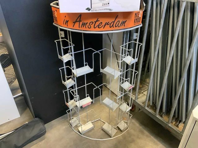 Overige winkel inventaris (3x) - afbeelding 4 van  4