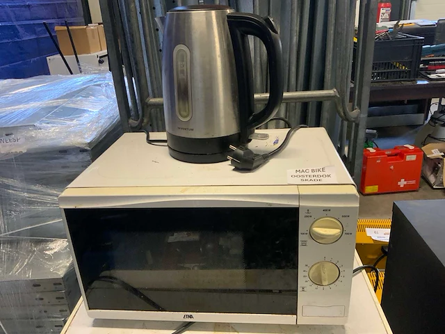 Overige winkel inventaris (8x) - afbeelding 6 van  7