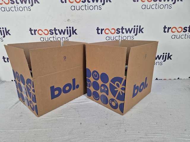Overstockgoederen bol.com - afbeelding 1 van  4