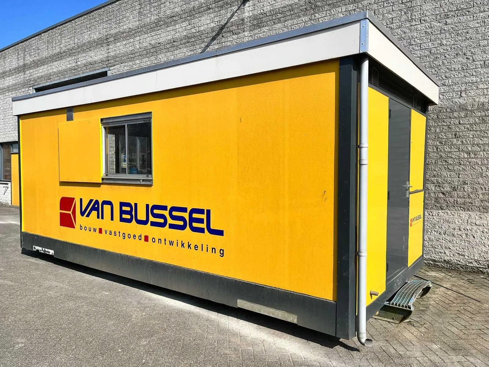 Overtollig materieel van bouwbedrijf na overname