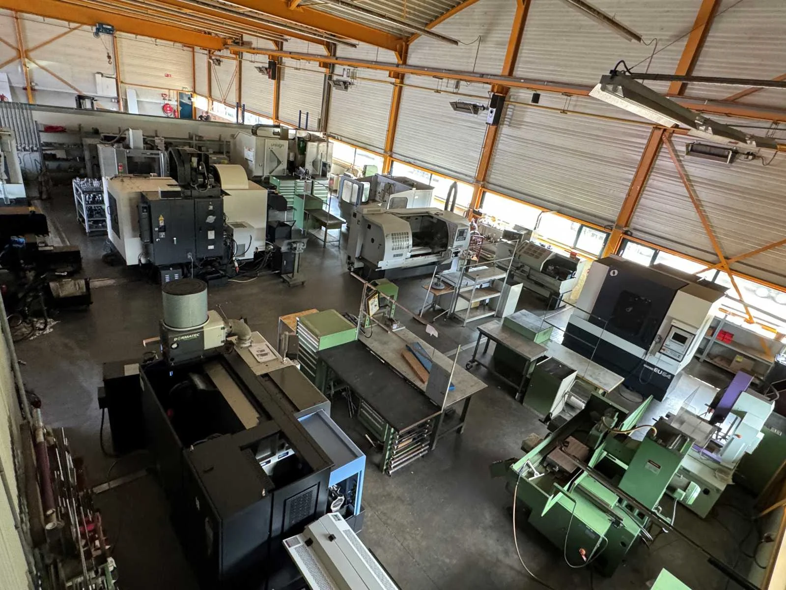 Overtollige machines, gereedschappen en inventaris machinefabriek