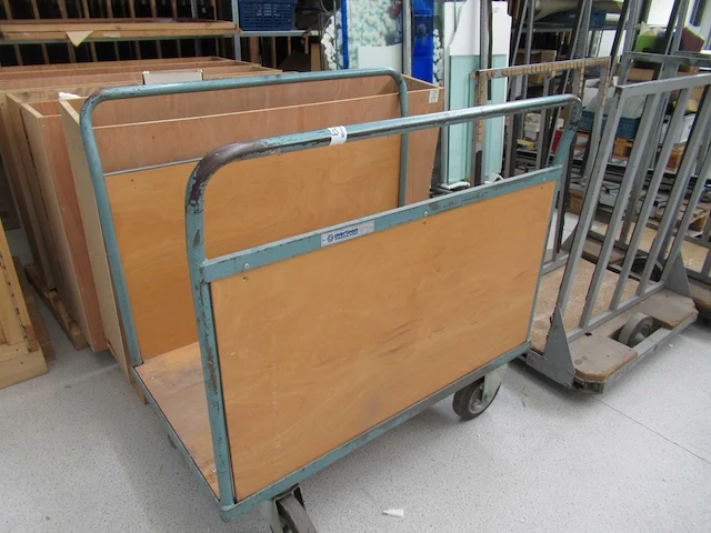 Overtoom - magazijnwagen - afbeelding 1 van  2