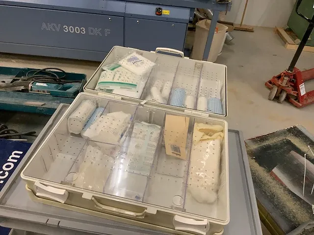 Overtoom gereedschapskoffer (8x) - afbeelding 4 van  4