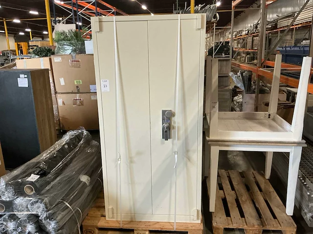 Overtoom kluis - afbeelding 1 van  3