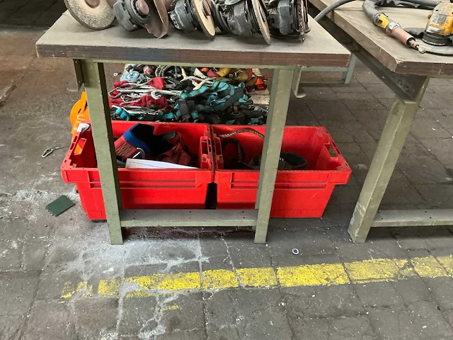 Overtoom werkbank - afbeelding 3 van  4