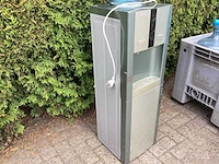 Ovitao water dispenser met watergallons - afbeelding 5 van  9